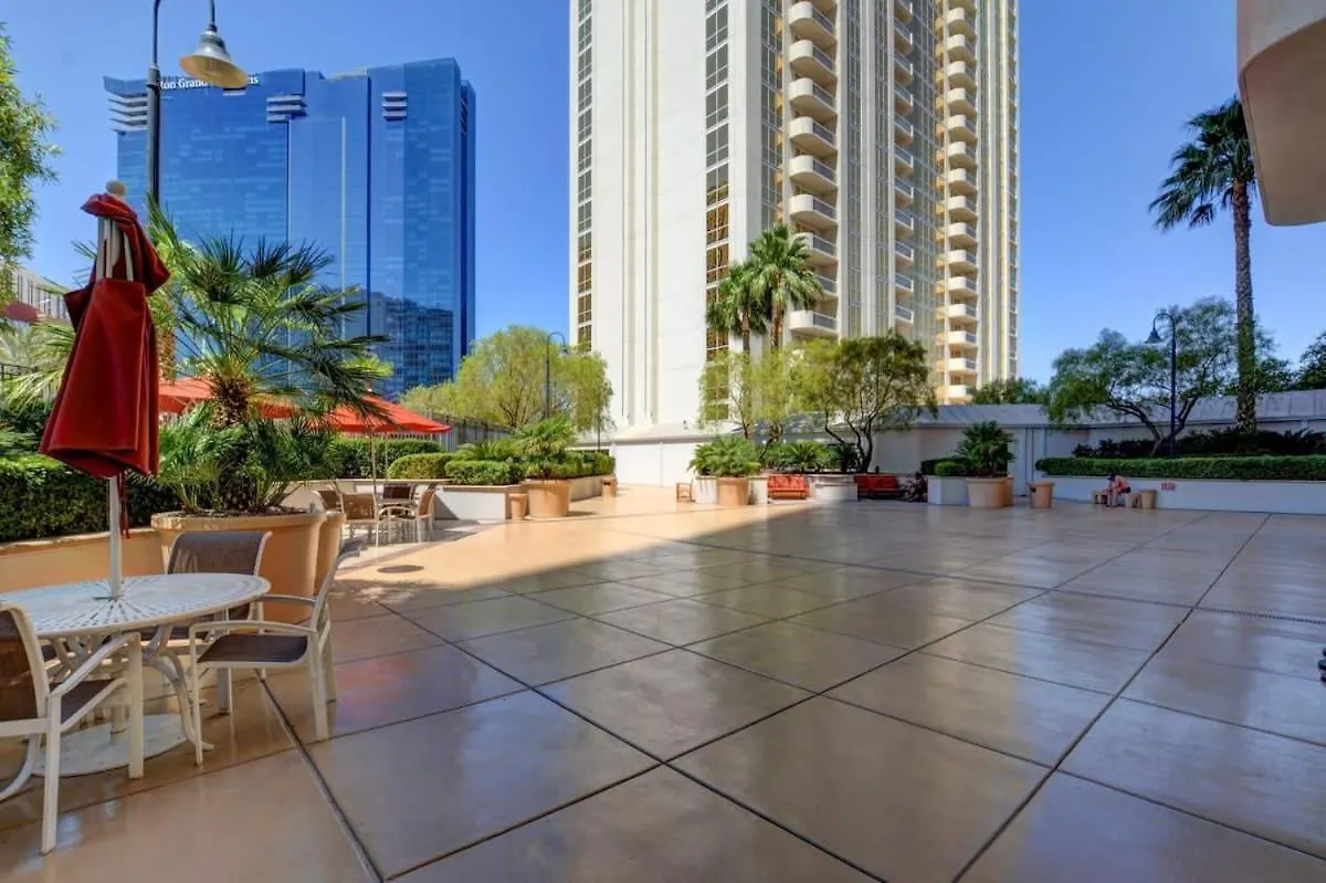 Mgm Signature-15-711 Strip View Jacuzzi Studio Las Vegas